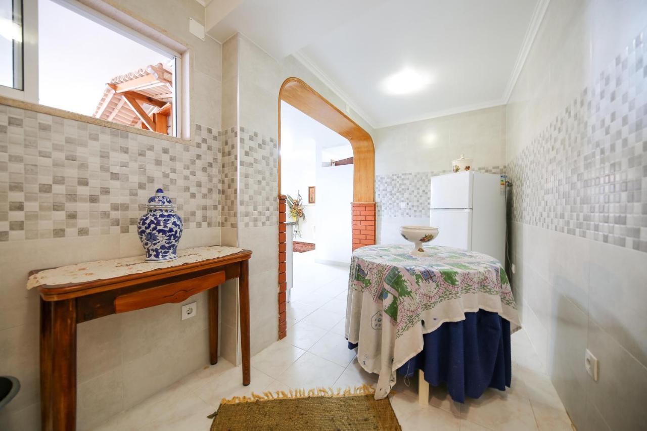 Casa Da Tia Laura Lägenhet Nazaré Exteriör bild